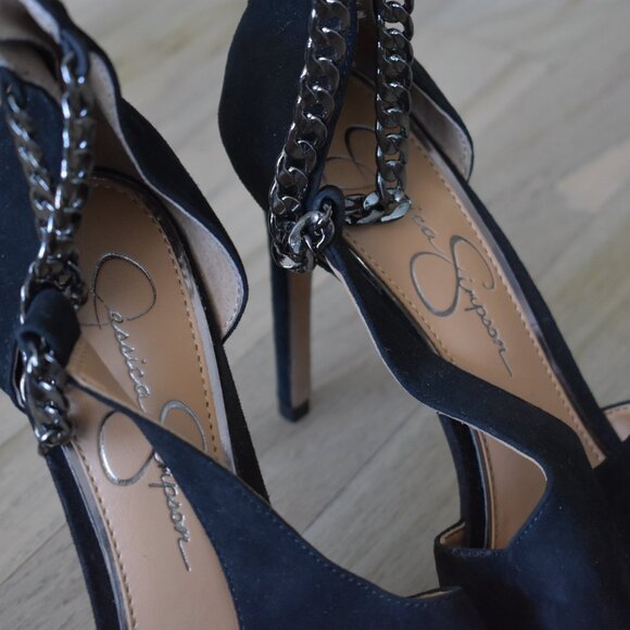 Jessica Simpson Rexa Dress Faux Suede Sandals with Chain in Black - Picture 8 of 8